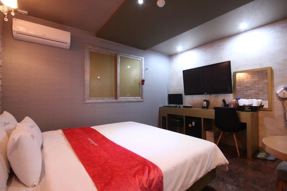 Hotel June Haeundae Busan Exteriör bild