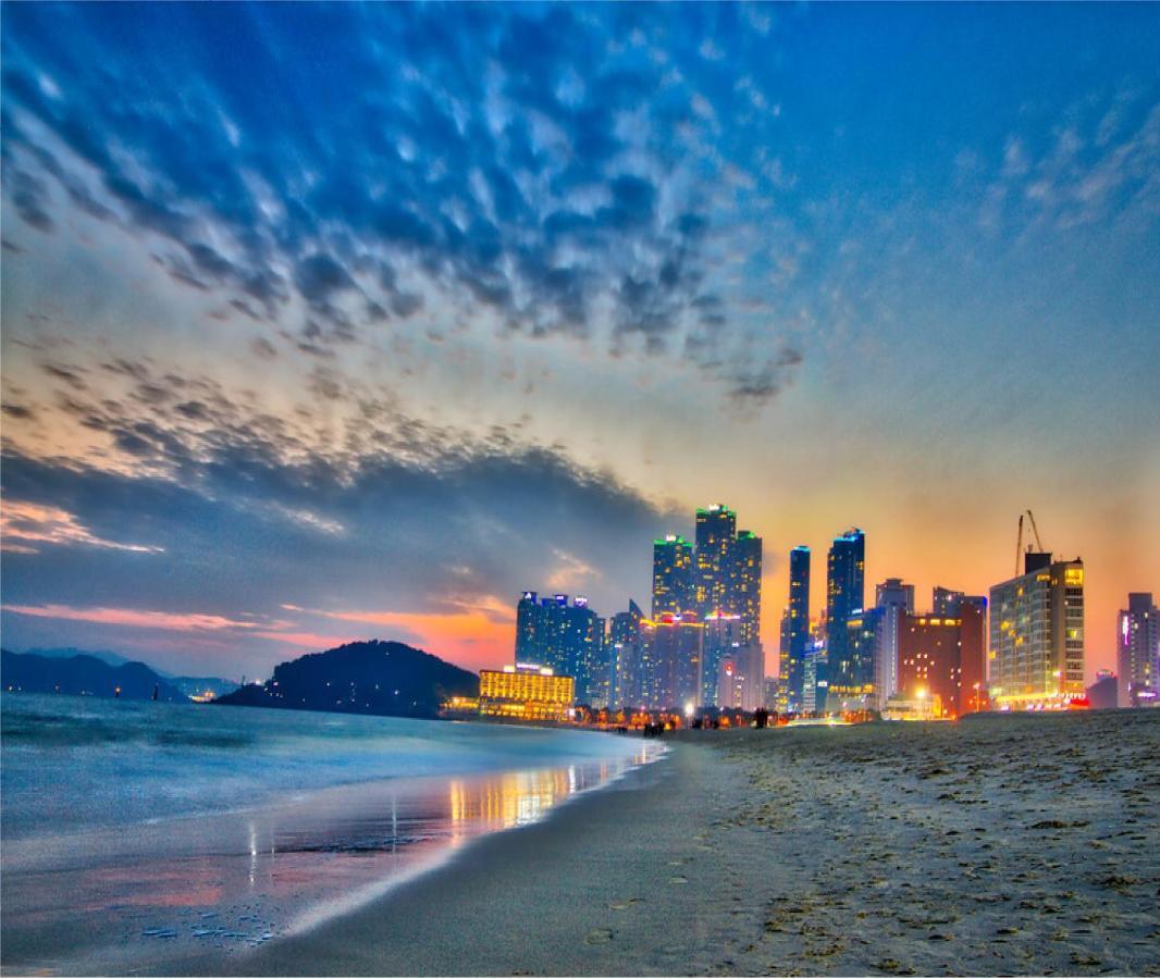 Hotel June Haeundae Busan Exteriör bild